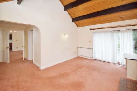 Glendale Grove, Spital, Image 5