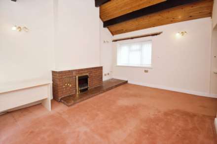 Glendale Grove, Spital, Image 6