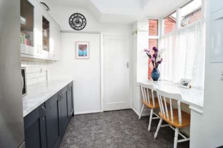 New Chester Road  Eastham, Image 13