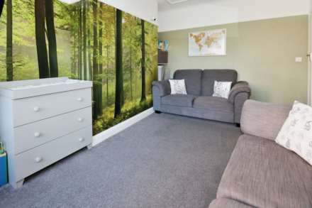 New Chester Road  Eastham, Image 9