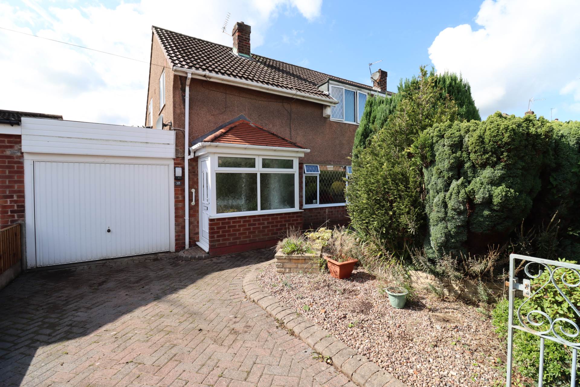 Hillary Road, Eastham, Image 1