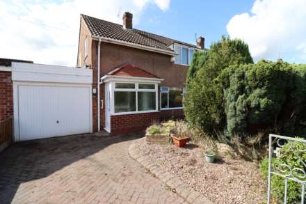 Hillary Road, Eastham, Image 1