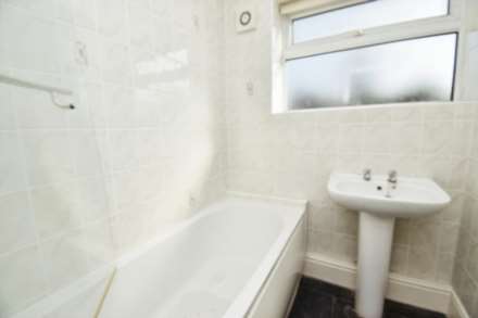 Shalem Court, Bebington, Image 4