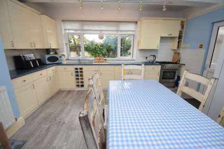 Upton Road, Noctorum, Image 10