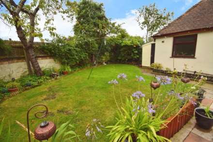 Upton Road, Noctorum, Image 25