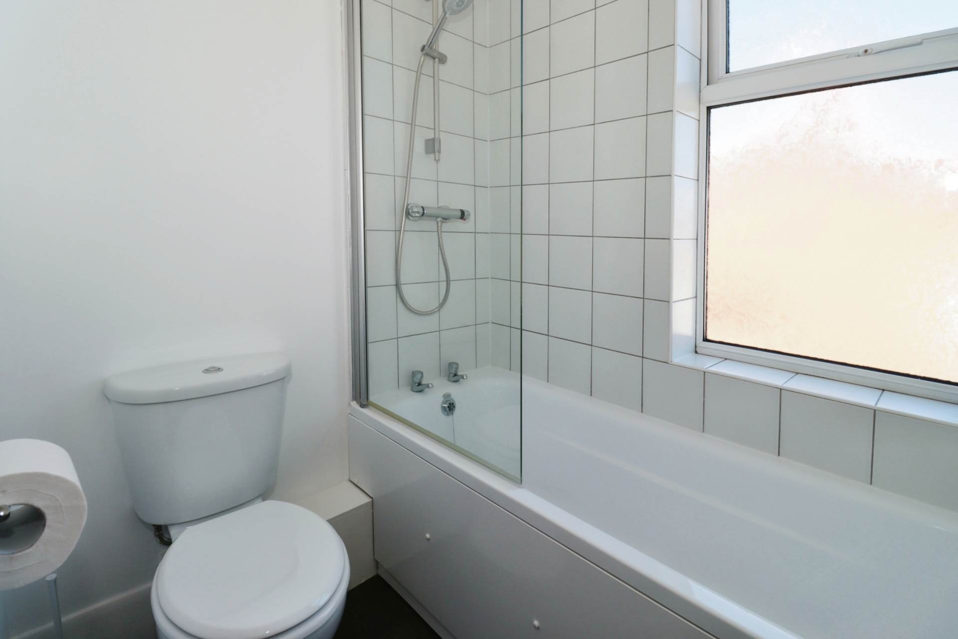 Victoria Road, Bebington, Image 4