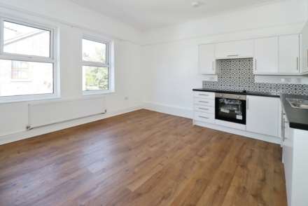 Victoria Road, Bebington, Image 8