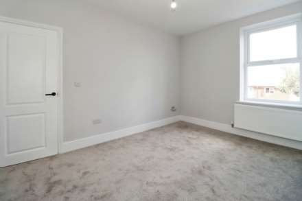 Grove Road, Rock Ferry, Image 15