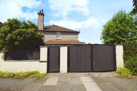 Gayton Avenue, Higher Bebington, Image 27