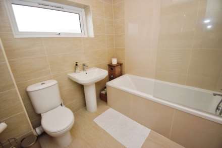 Dibbins Hey, Spital, Image 32
