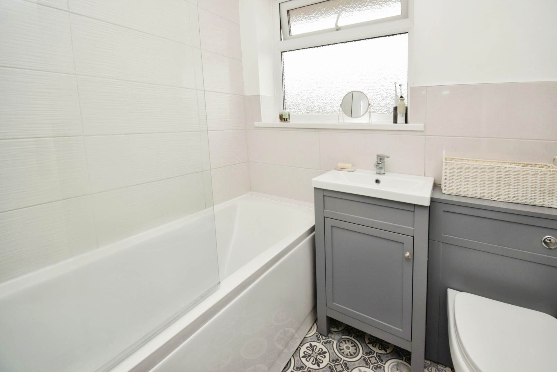 Finstall Road, Spital, Image 23