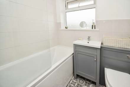 Finstall Road, Spital, Image 23