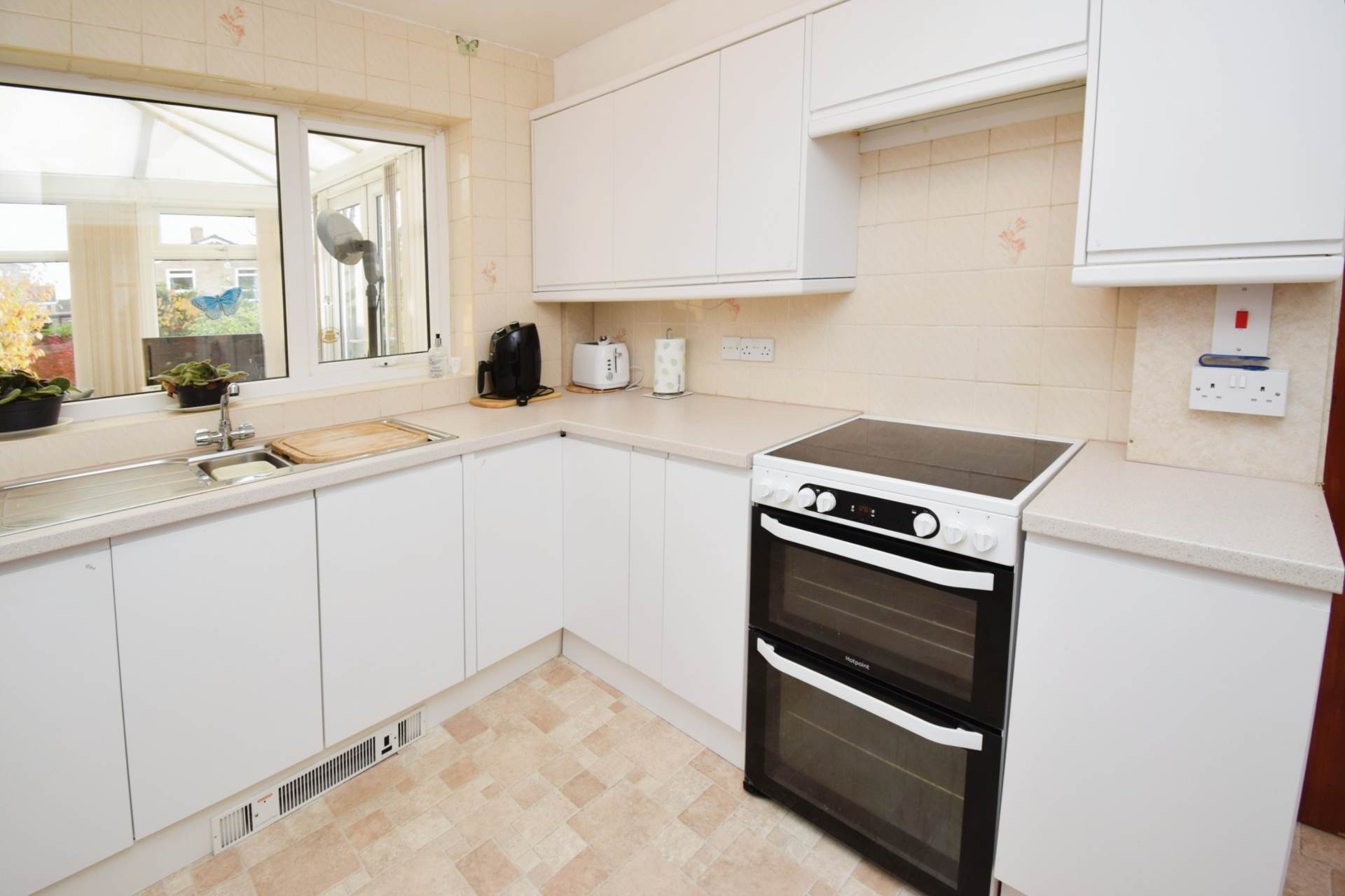 Brome Way, Spital, Image 10