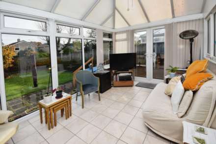 Brome Way, Spital, Image 11