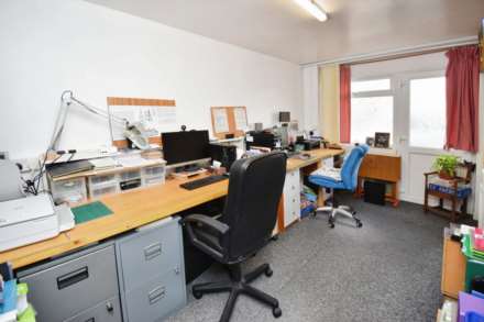 Brome Way, Spital, Image 12