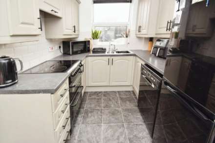 Hesketh Avenue, Rock Ferry, Image 7