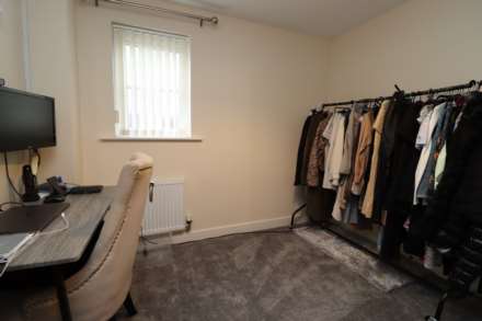 Hesketh Way, Bromborough, Image 16