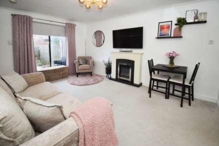 Briarswood Close, Rock Ferry, Image 2