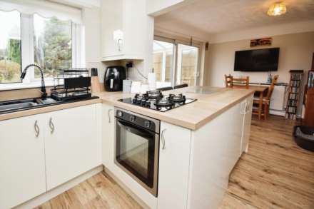Town Lane, Bebington, Image 3