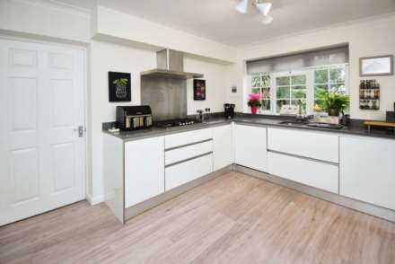 Venables Drive, Spital, Image 16
