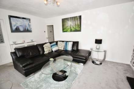 Galtres Court, Higher Bebington, Image 6