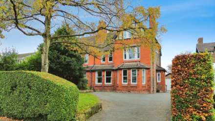 5 Bedroom Semi-Detached, Higher Bebington Road, Bebington