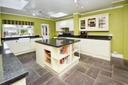 Higher Bebington Road, Bebington, Image 13