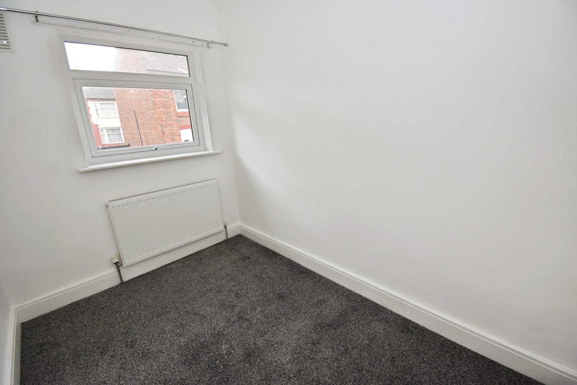 St Pauls Close, Rock Ferry, Image 12