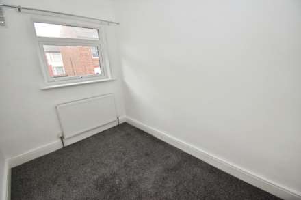 St Pauls Close, Rock Ferry, Image 12