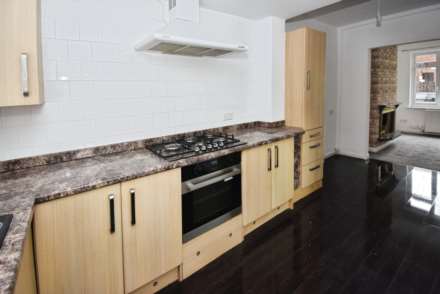 St Pauls Close, Rock Ferry, Image 8