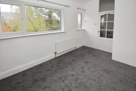 St Pauls Close, Rock Ferry, Image 9