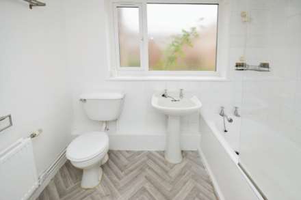 Lancelyn Court, Spital, Image 14