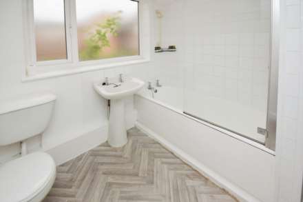 Lancelyn Court, Spital, Image 4