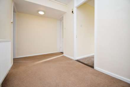 Lancelyn Court, Spital, Image 6