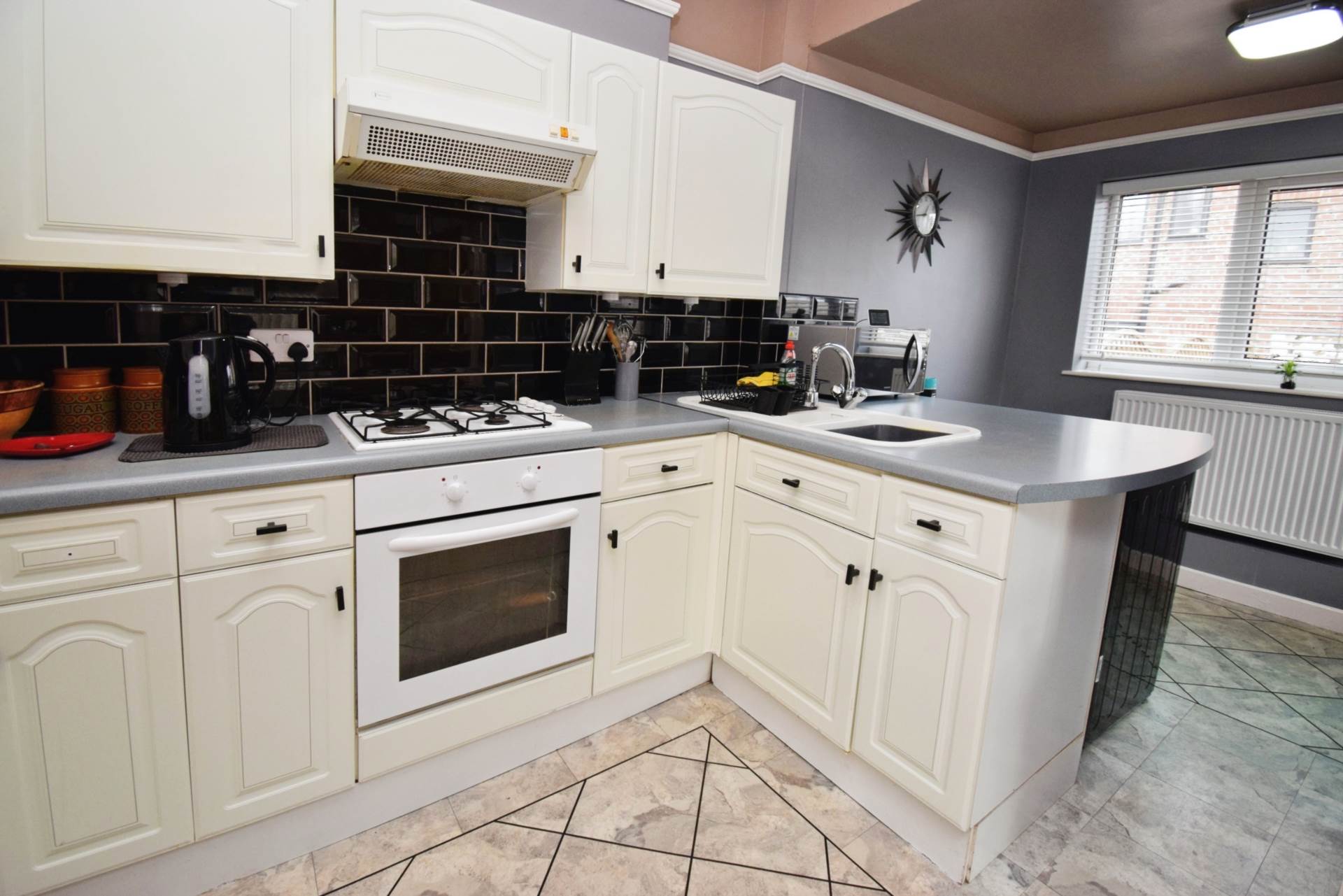Woodburn Boulevard, Bebington, Image 4