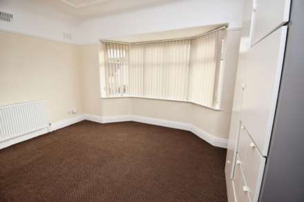 Woodburn Boulevard, Bebington, Image 16