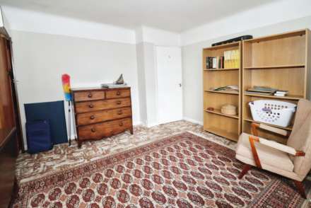 Woodkind Hey, Spital, Image 19