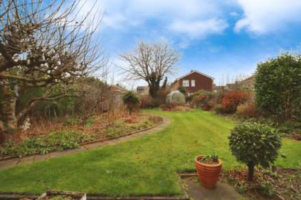 Woodkind Hey, Spital, Image 22
