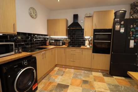 Spital Road, Bromborough, Image 17