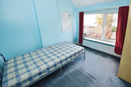 Parkside Road, Bebington, Image 13
