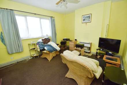Parkside Road, Bebington, Image 2