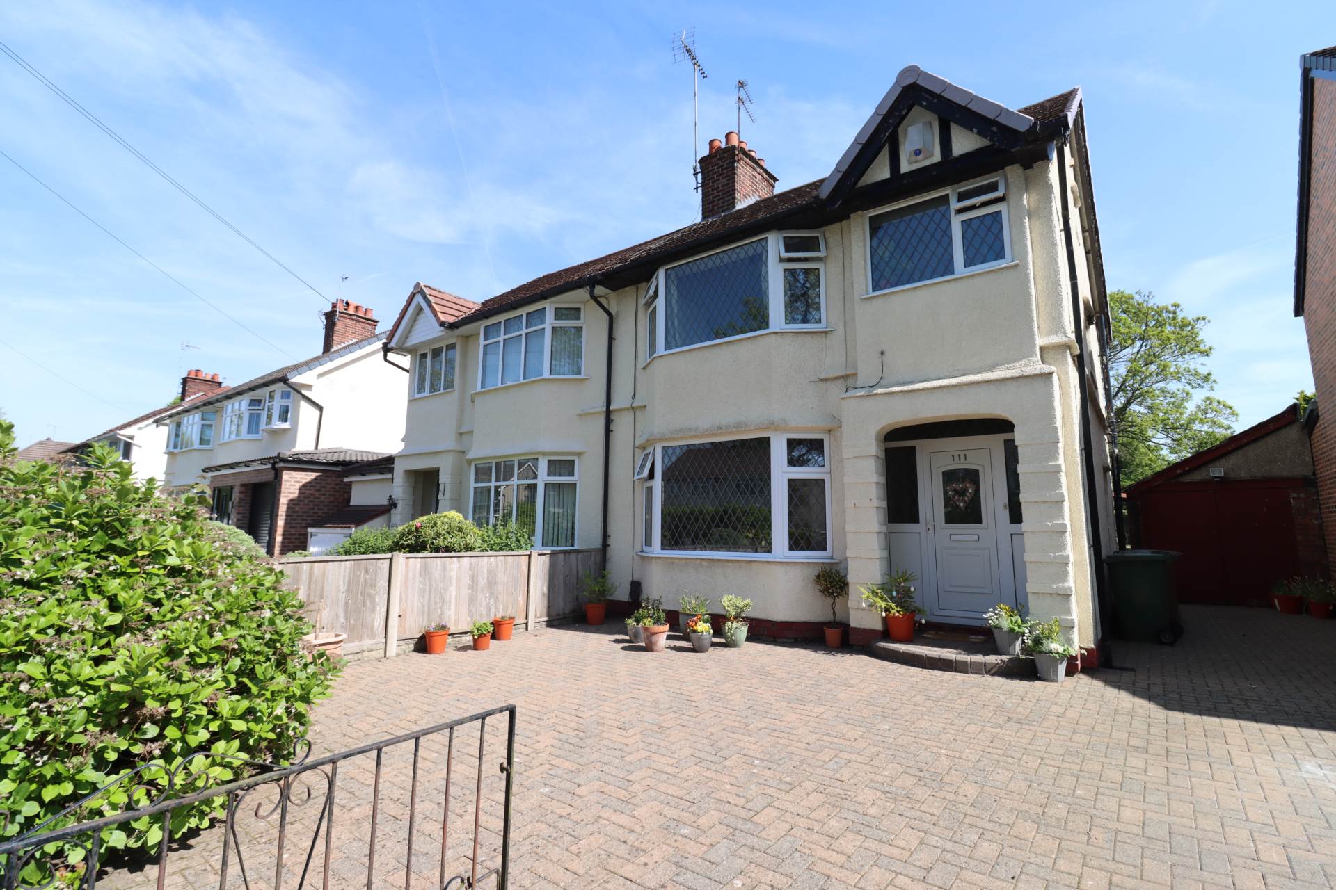 Raeburn Avenue, Bromborough, Image 1