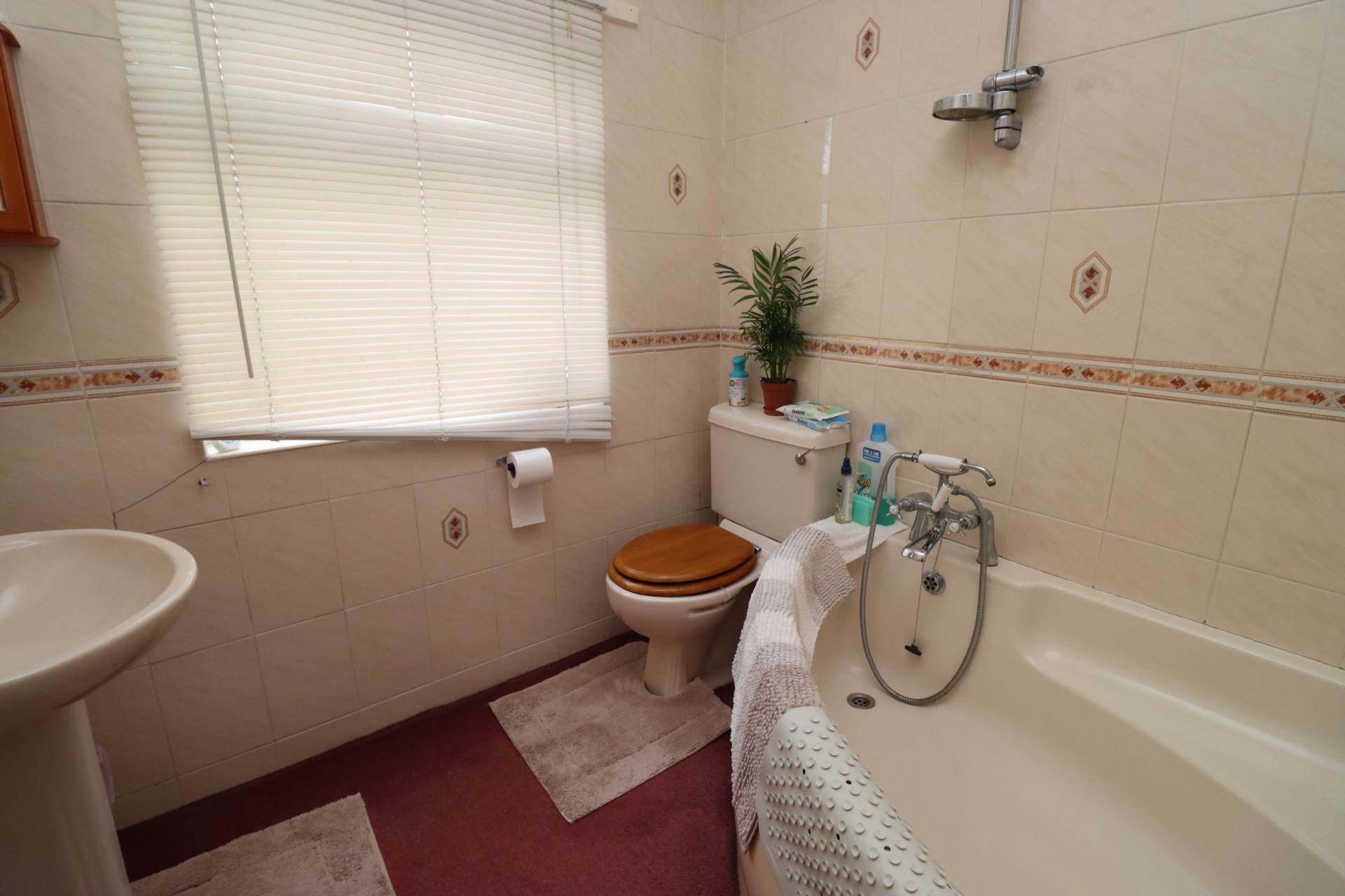 Raeburn Avenue, Bromborough, Image 11