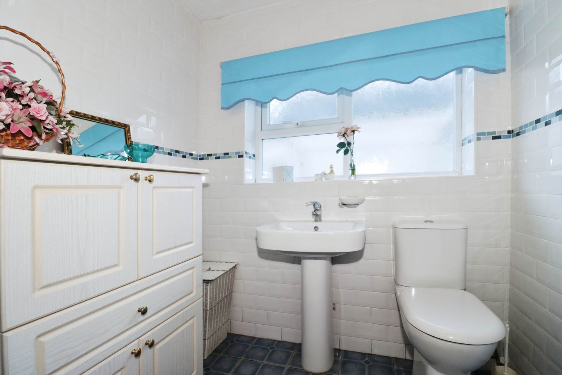 Orchard Way, Higher Bebington, Image 12