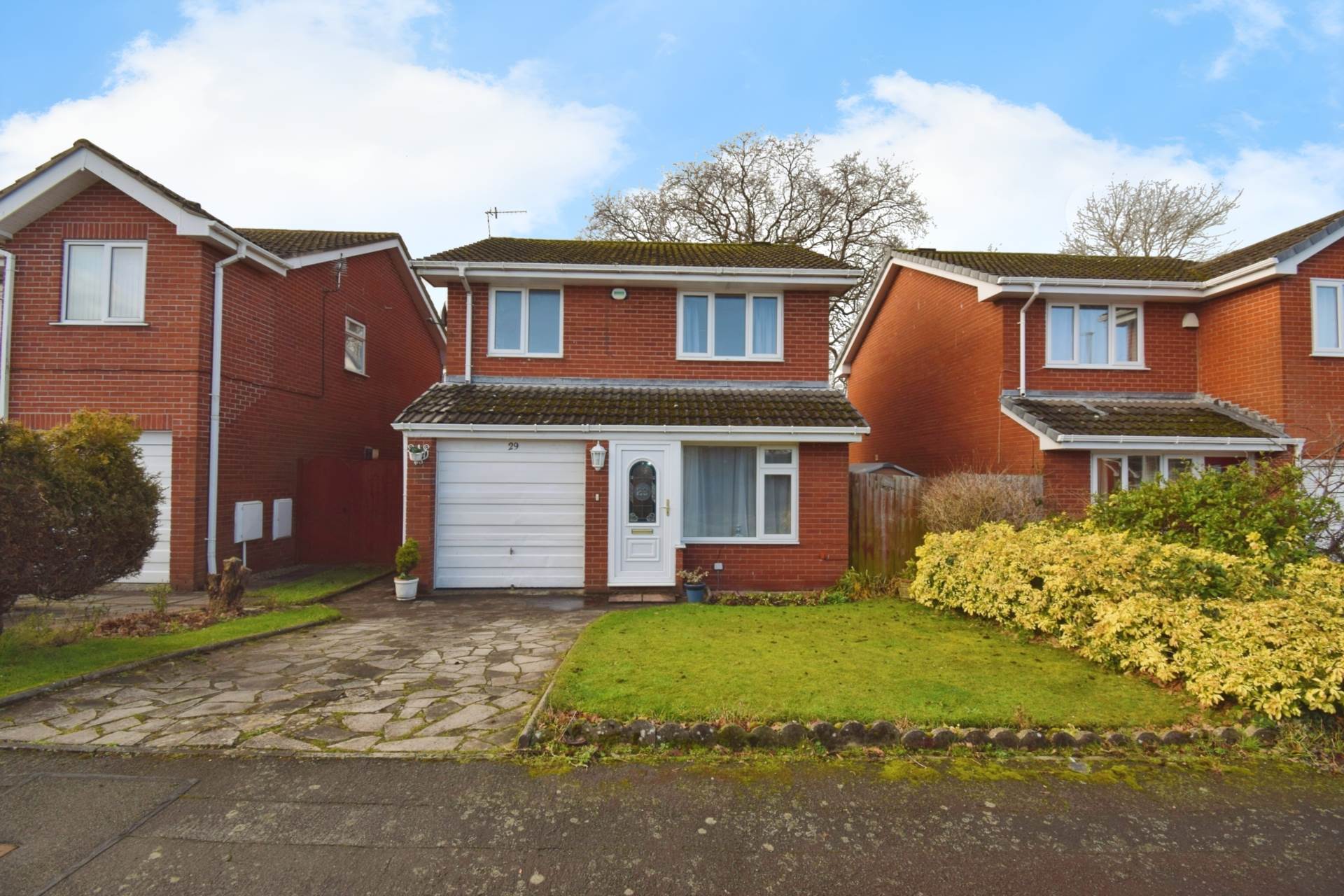 Dutton Drive, Spital, Image 19