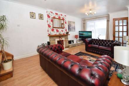Dutton Drive, Spital, Image 2
