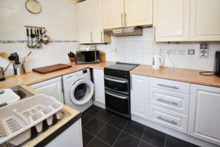 Dutton Drive, Spital, Image 8