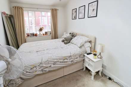 Erfurt Avenue, Bebington, Image 12