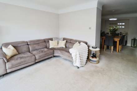 Erfurt Avenue, Bebington, Image 2