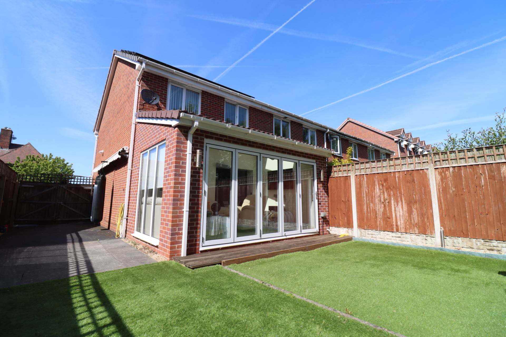 Terminus Road, Bormborough, Image 31